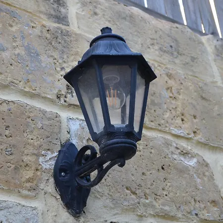 公寓 Dahlia - Modern Townhouse