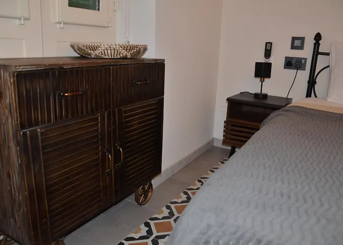 Dahlia - Modern Townhouse Apartament *