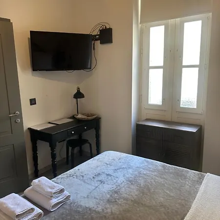 Dahlia - Modern Townhouse Apartman *