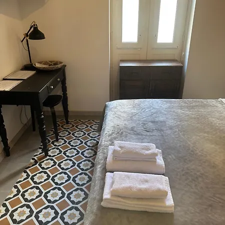 Dahlia - Modern Townhouse Paola