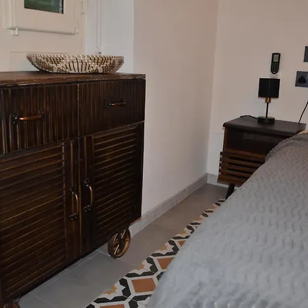 Dahlia - Modern Townhouse Apartman *