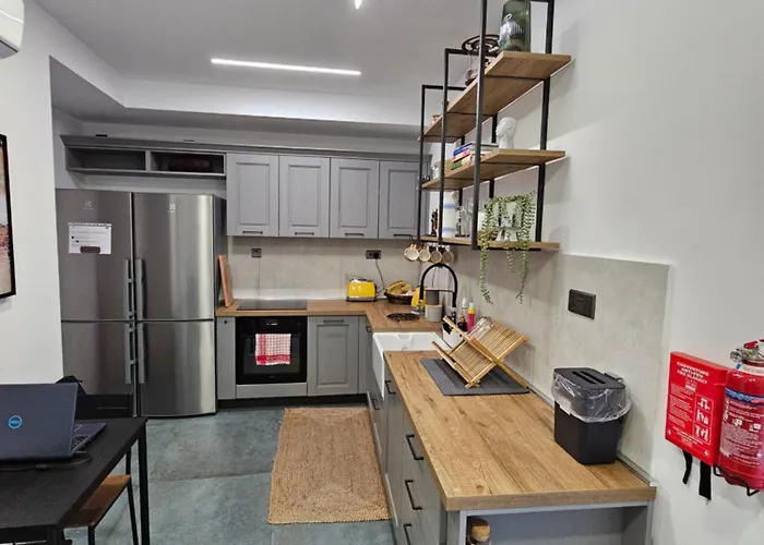 Dahlia - Modern Townhouse Appartement *