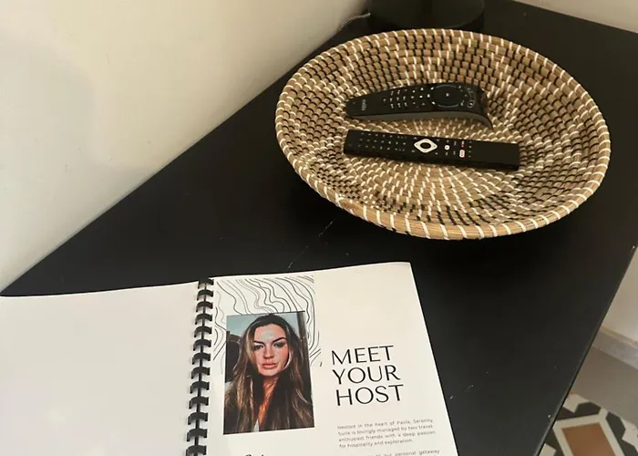 Dahlia - Modern Townhouse * Paola