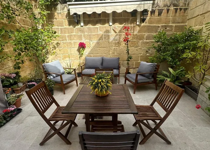 Apartament Dahlia - Modern Townhouse *