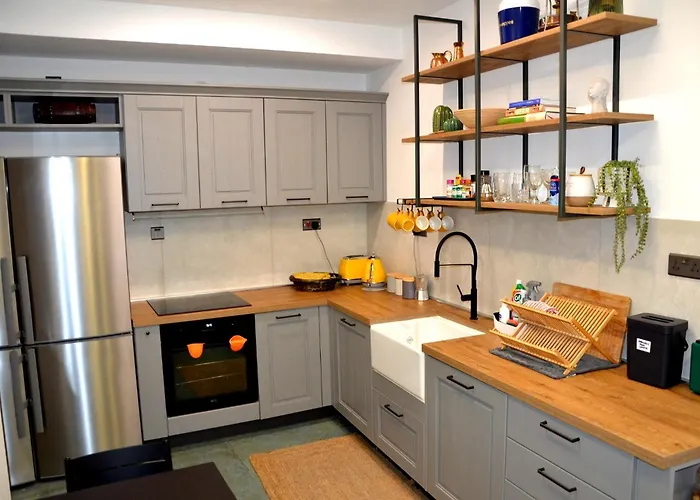 Apartament Dahlia - Modern Townhouse *